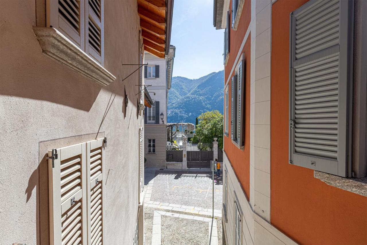 Casa Al Lago Di Como In Riva Cernobbio Bagian luar foto